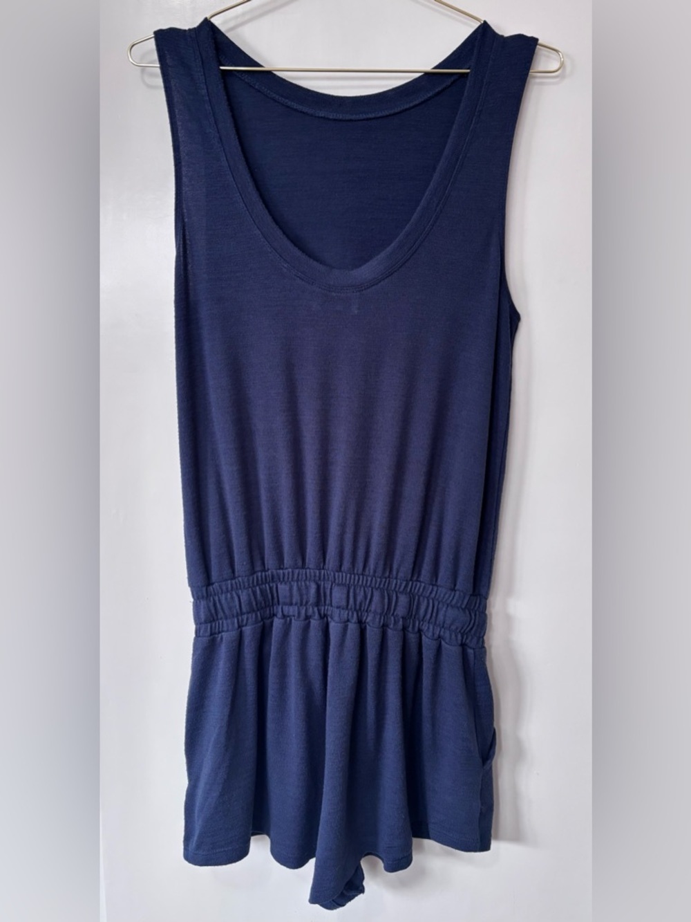 Wilfred| Aritzia| Casual Navy Knit Tank Top/Shorts Romper w/White Tie Sz XS - Picture 3 of 5